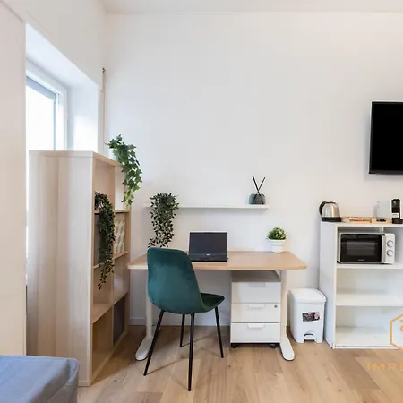 Imperium Garbatella - 2 Bedrooms With Private Bathroom, Terrace, 800mt To Metro Πανσιόν 4*