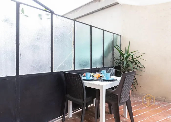 Imperium Garbatella - 2 Bedrooms With Private Bathroom, Terrace, 800mt To Metro Πανσιόν