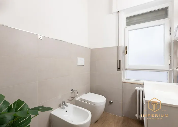 Imperium Garbatella - 2 Bedrooms With Private Bathroom, Terrace, 800mt To Metro Πανσιόν 4*